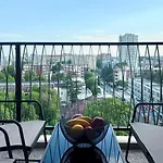 Royal - Modern & Private In Center Sunny Aparthotel 4*