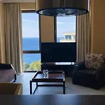 Royal - Modern & Private In Center Sunny Aparthotel