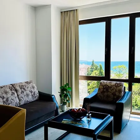 Royal - Modern & Private In Center Sunny Lägenhetshotell Slăntjev Brjag