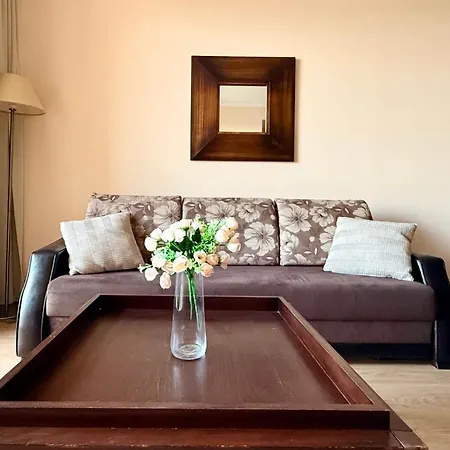 Lägenhetshotell Royal - Modern & Private In Center Sunny 4*