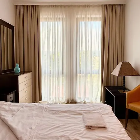 Royal - Modern & Private In Center Sunny 써니비치