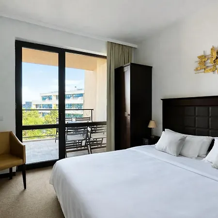 Lägenhetshotell Royal - Modern & Private In Center Sunny Slăntjev Brjag