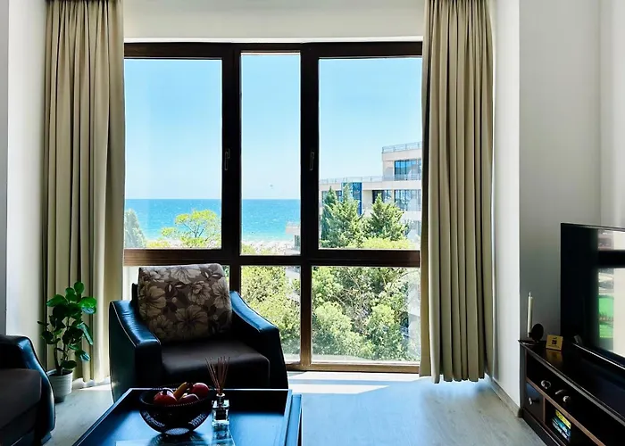 Royal - Modern & Private In Center Sunny Sunny Beach