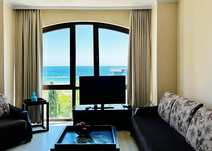 Royal - Modern & Private In Center Sunny 4* Sunny Beach