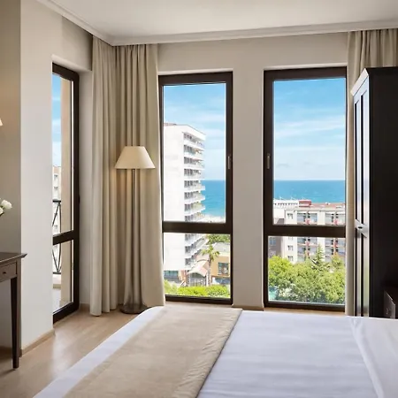 Royal - Modern & Private In Center Sunny Appart hôtel 4*