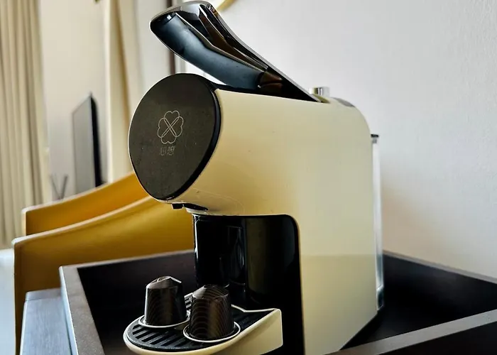 Royal - Modern & Private In Center Sunny 4*