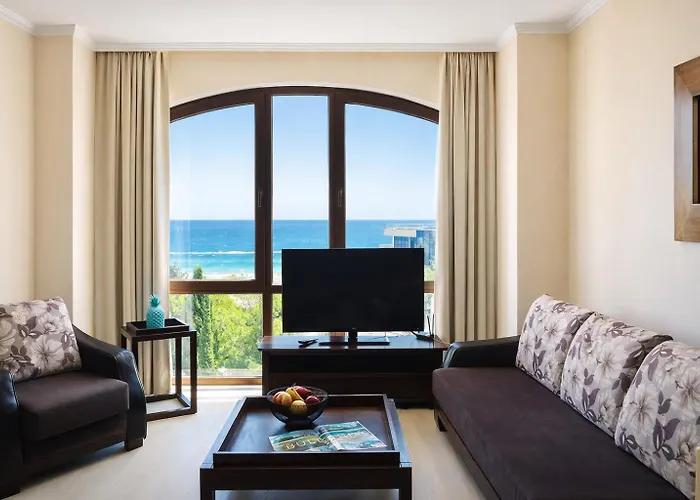 Royal - Modern & Private In Center Sunny Appart hôtel 4*