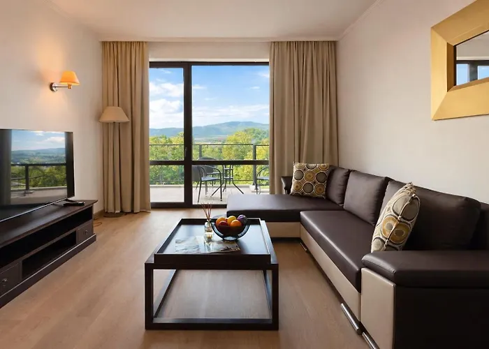 Royal - Modern & Private In Center Sunny Slantchev Briag