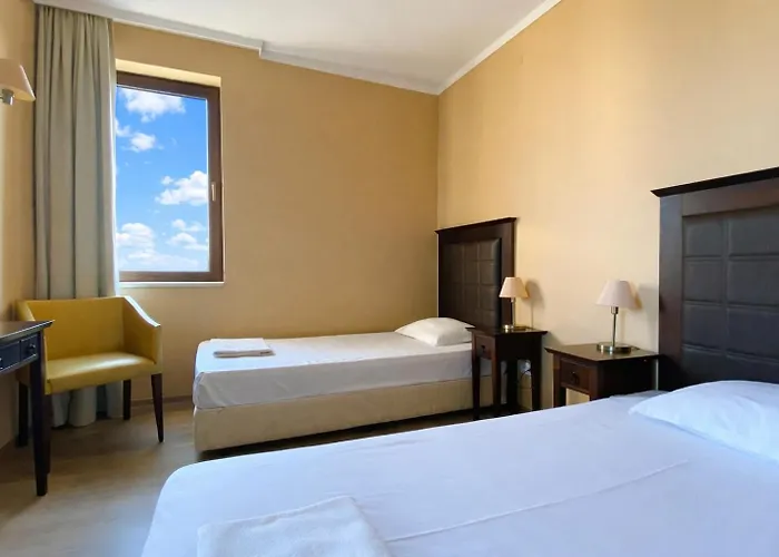 Royal - Modern & Private In Center Sunny Slantchev Briag