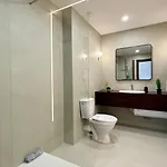 公寓式酒店 Royal - Modern & Private In Center Sunny 4*