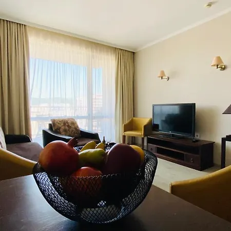 Royal - Modern & Private In Center Sunny Aparthotel *