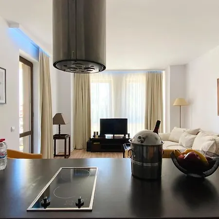 Royal - Modern & Private In Center Sunny 4* Sluneční pobřeží