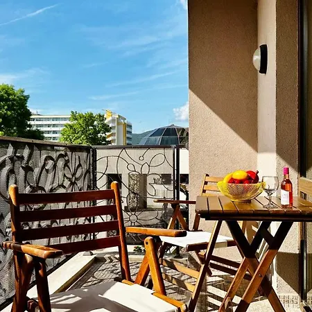 Aparthotel Royal - Modern & Private In Center Sunny *
