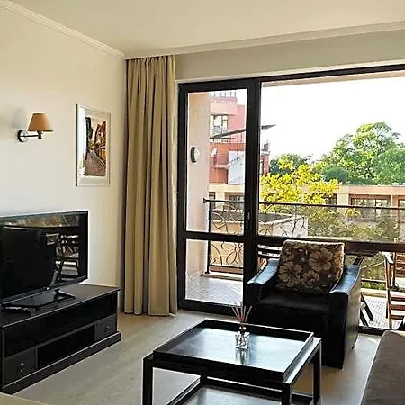 Royal - Modern & Private In Center Sunny Apart Otel Sunny Beach