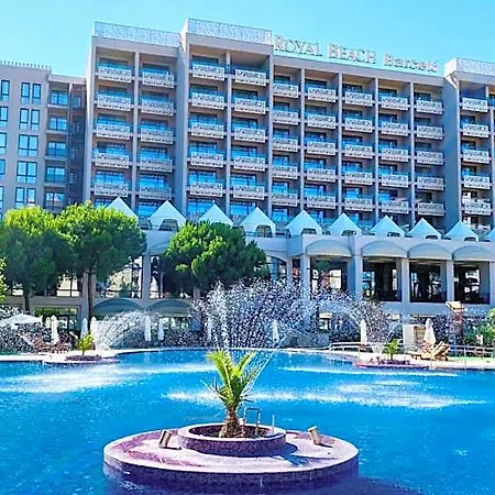 Royal - Modern & Private In Center Sunny Апартхотел