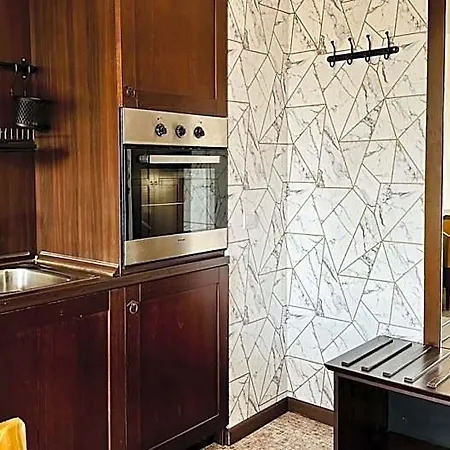 Royal - Modern & Private In Center Sunny 4*