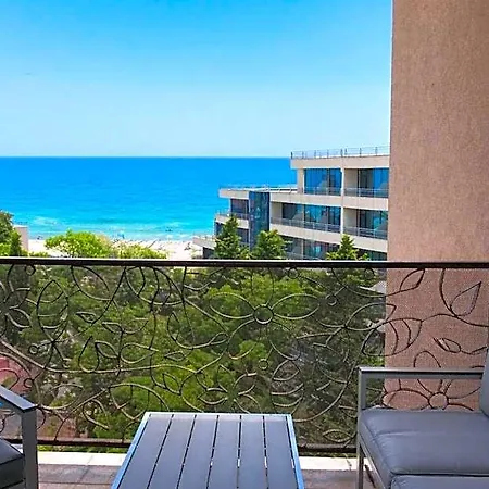Apart Otel Royal - Modern & Private In Center Sunny