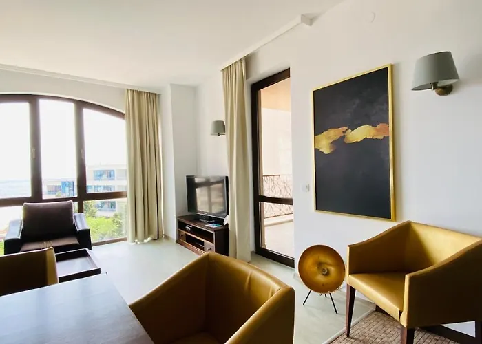 Royal - Modern & Private In Center Sunny Sunny Beach