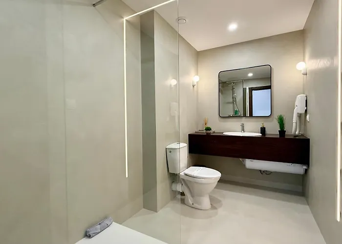 Apart-hotel Royal - Modern & Private In Center Sunny 4*