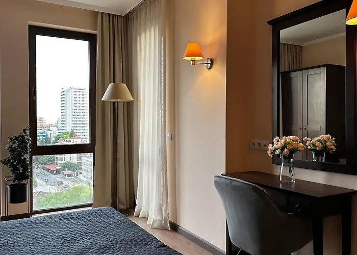 Apart-hotel Royal - Modern & Private In Center Sunny