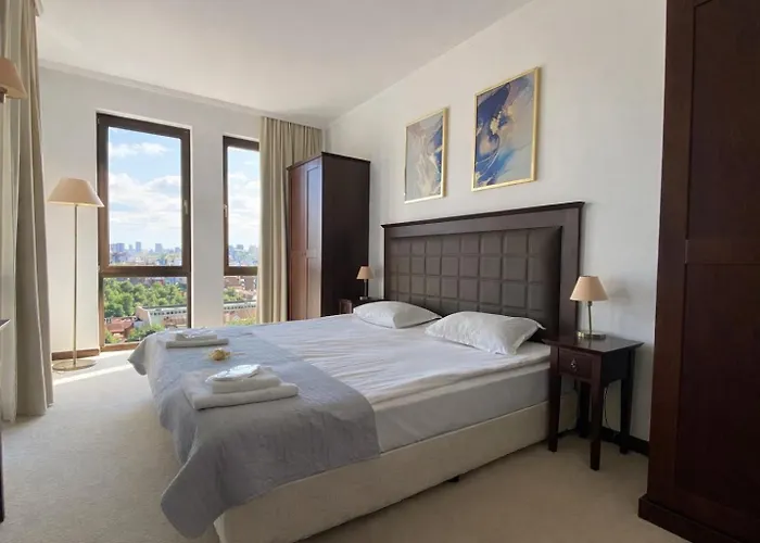 Royal - Modern & Private In Center Sunny 4* Napospart