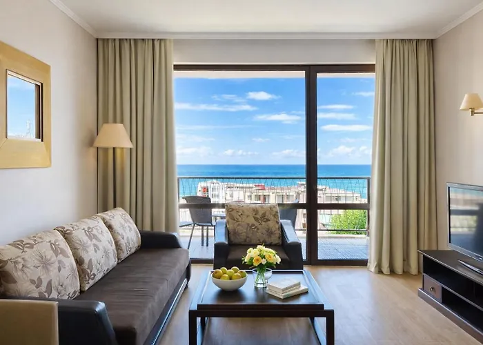 Royal - Modern & Private In Center Sunny Napospart